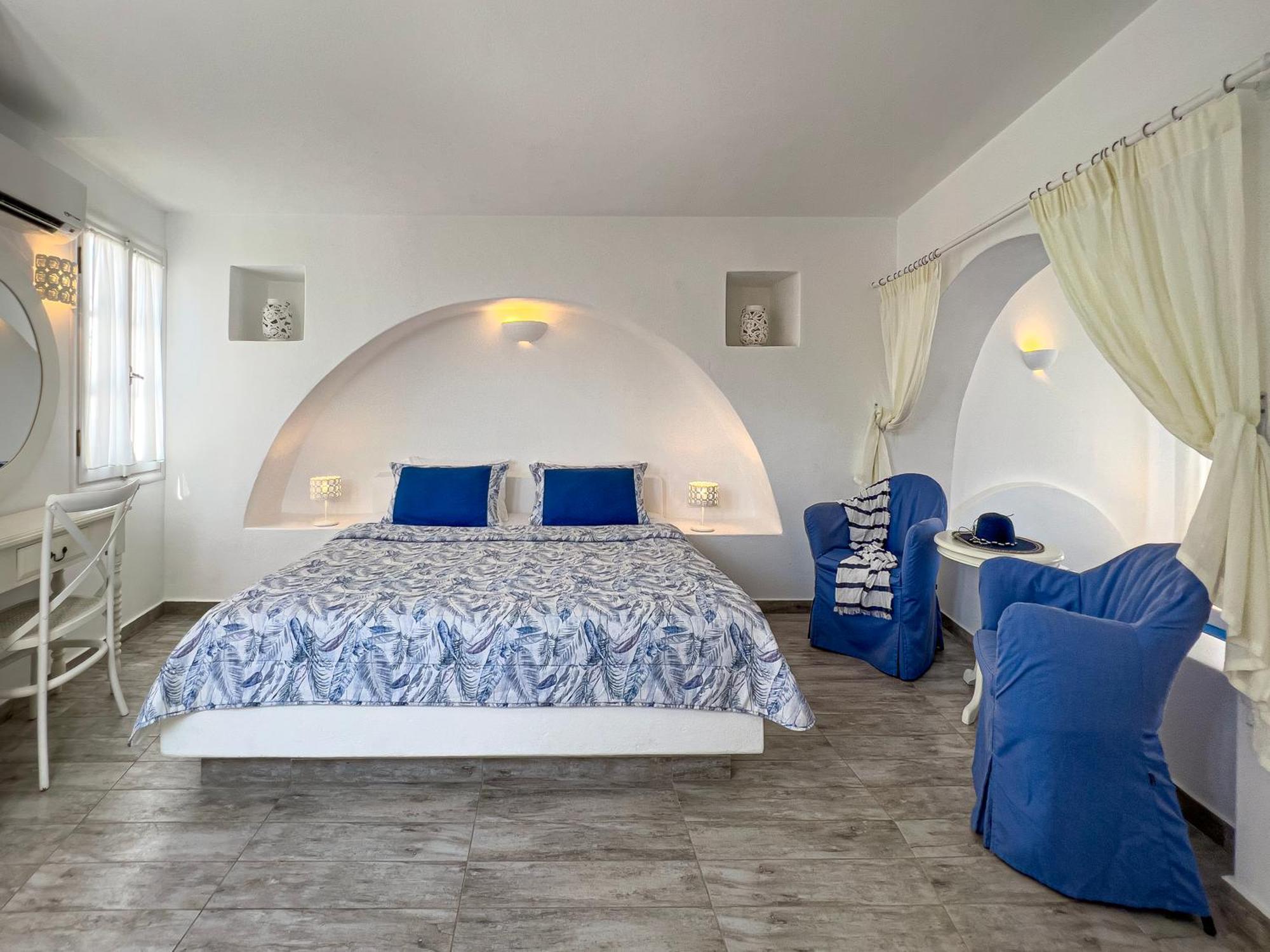 Hotel Aspalathras White Folegandros Town