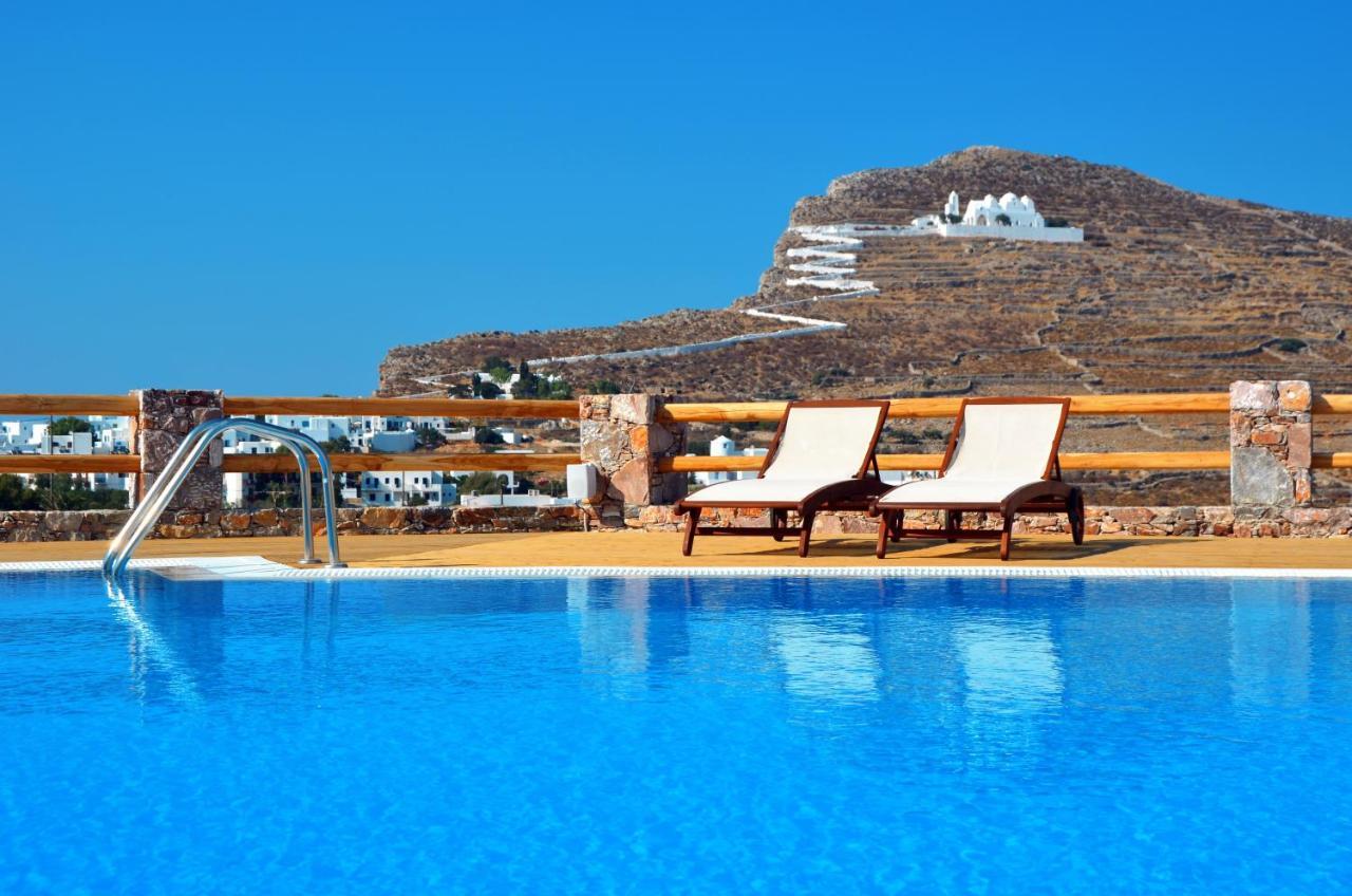Aspalathras White Folegandros Town